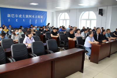 深入基層 科技興牧——呼倫貝爾市農(nóng)牧技術(shù)推廣中心開(kāi)展畜牧生產(chǎn)技術(shù)推廣服務(wù)紀(jì)實(shí)